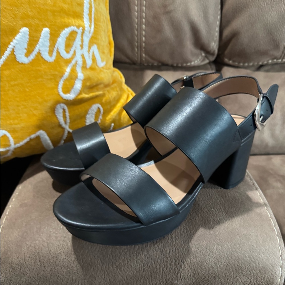 Aerosols brand new platform black heals
